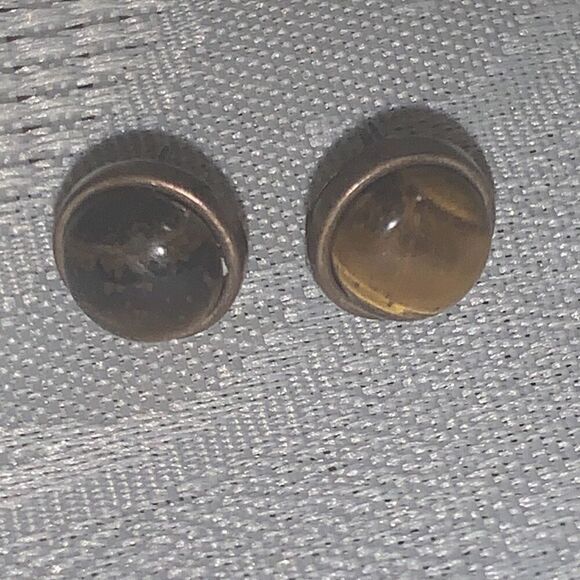 Vintage Tiger Eye Stud Earrings - Picture 12 of 13